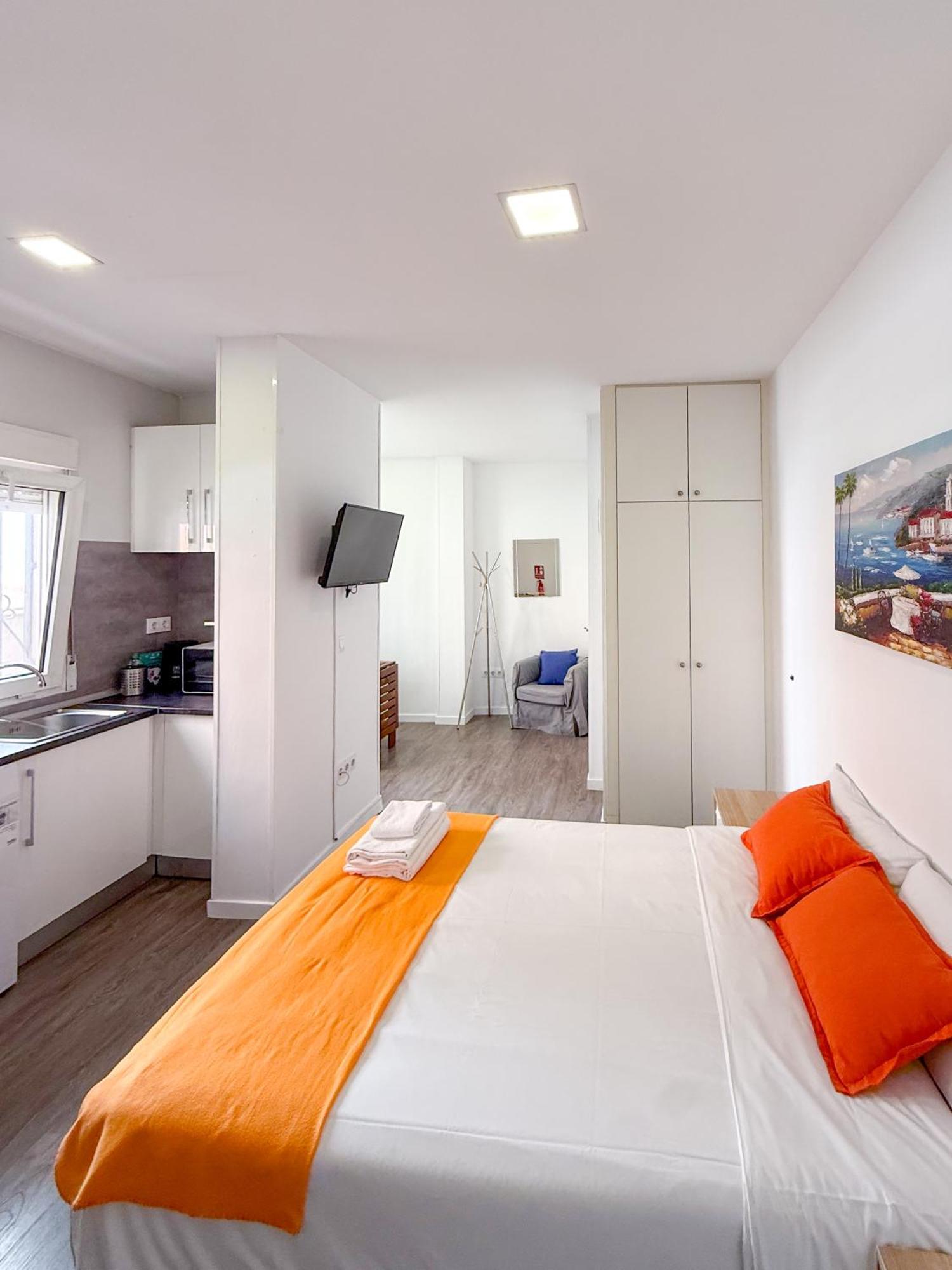 Comodo Y Agradable Estudio En Madrid Centro A6 — Photos 3